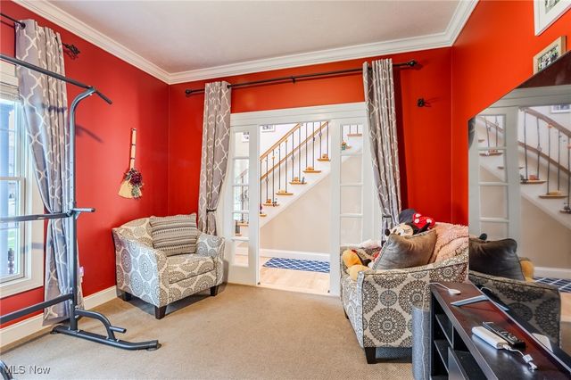 38694 Andrews Ridge Way, Willoughby, OH 44094