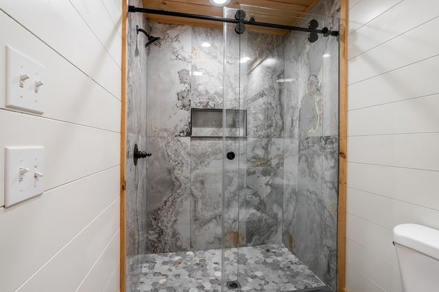 241 Wolf Creek Mountain Road, Mineral Bluff, GA 30559