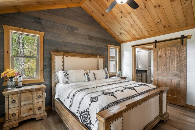 241 Wolf Creek Mountain Road, Mineral Bluff, GA 30559