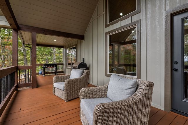 241 Wolf Creek Mountain Road, Mineral Bluff, GA 30559