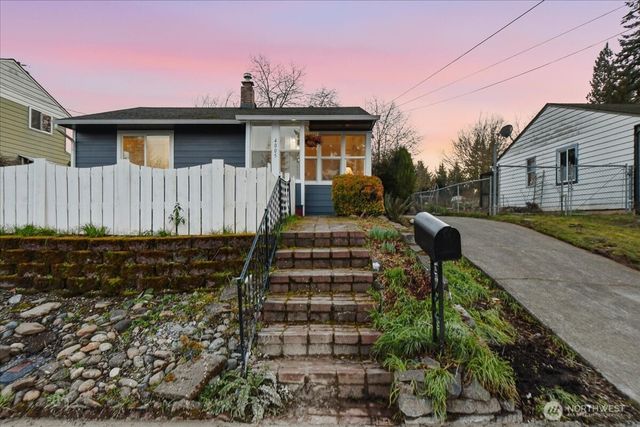 4005 E 14th Street, Vancouver, WA 98661