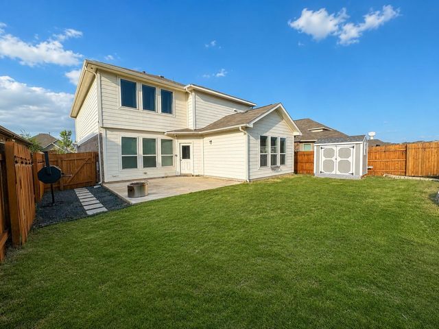 604 Vista Gardens DR, Buda, TX 78610