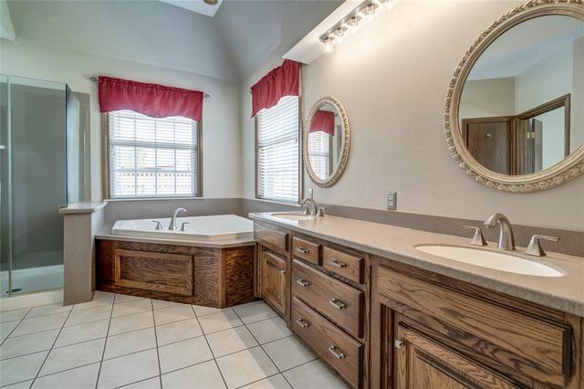 5824 Sorghum Run, Edmond, OK 73034