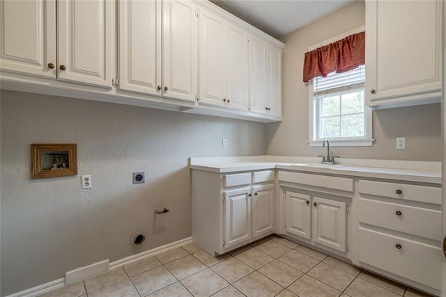 5824 Sorghum Run, Edmond, OK 73034