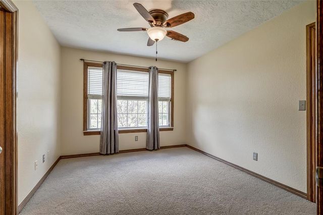 5824 Sorghum Run, Edmond, OK 73034