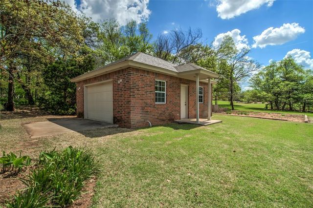 5824 Sorghum Run, Edmond, OK 73034