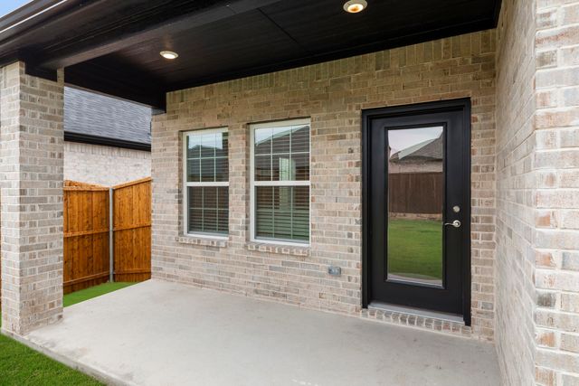 461 Marsh Drive, Lavon, TX 75166