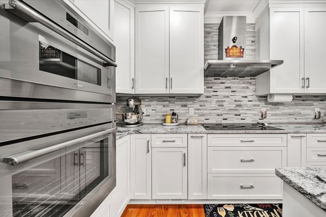 1107 Belcroft CT, Roanoke, VA 24018