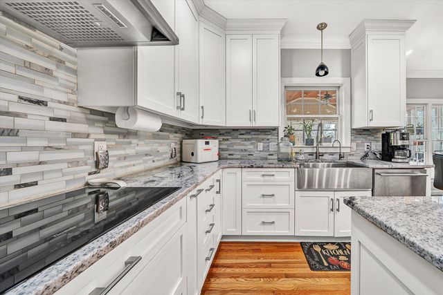 1107 Belcroft CT, Roanoke, VA 24018