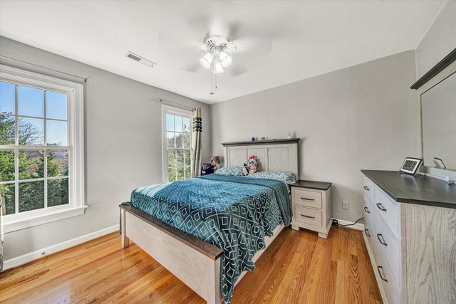 1107 Belcroft CT, Roanoke, VA 24018