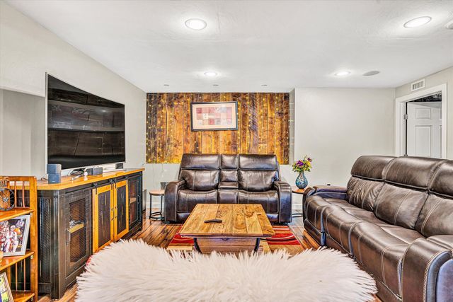 1107 Belcroft CT, Roanoke, VA 24018