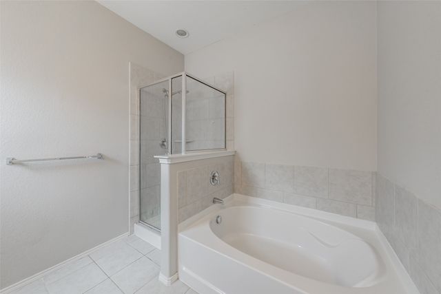 2404 Bermont Red Lane, Fort Worth, TX 76131