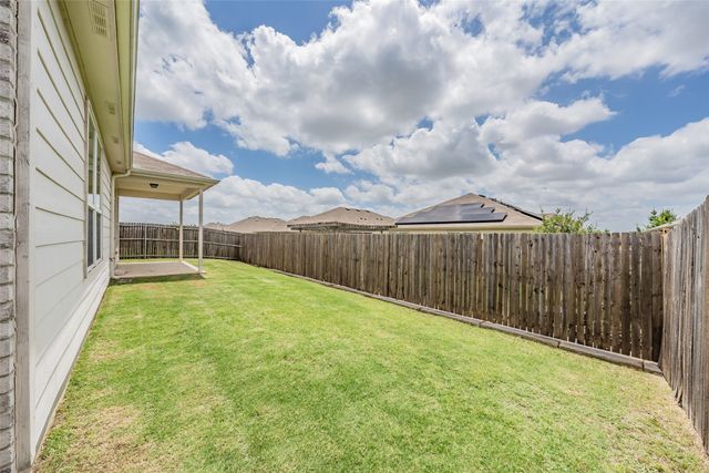 2404 Bermont Red Lane, Fort Worth, TX 76131
