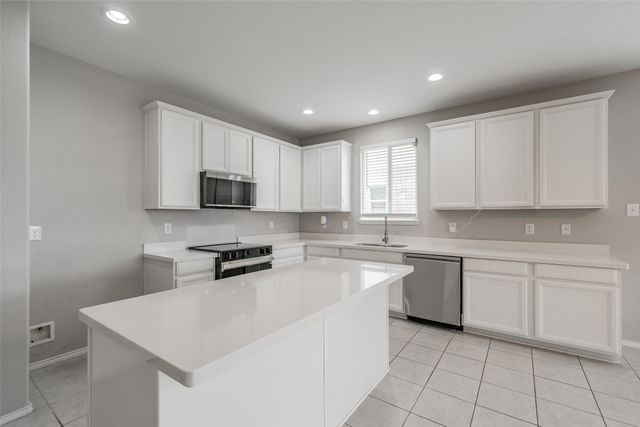 2404 Bermont Red Lane, Fort Worth, TX 76131
