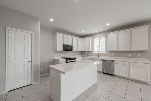 2404 Bermont Red Lane, Fort Worth, TX 76131