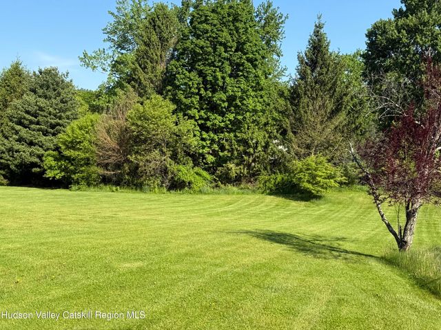 21 Ohandley Drive, Amenia, NY 12501