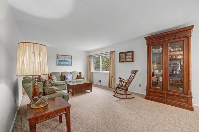 129 Columbia Court D, Yorktown Heights, NY 10598
