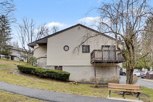 129 Columbia Court D, Yorktown Heights, NY 10598