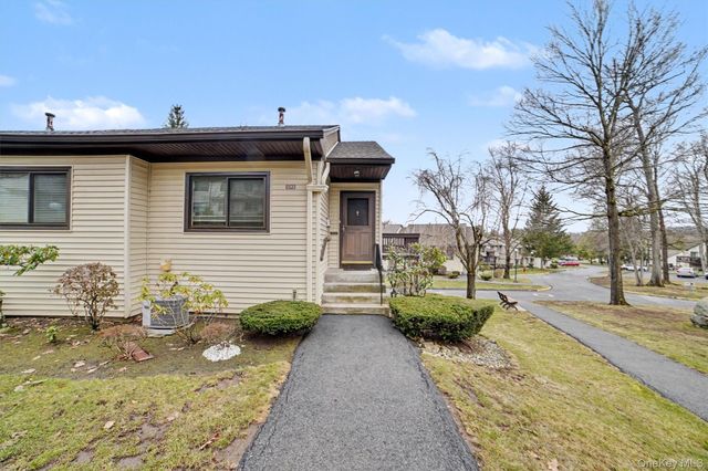 129 Columbia Court D, Yorktown Heights, NY 10598