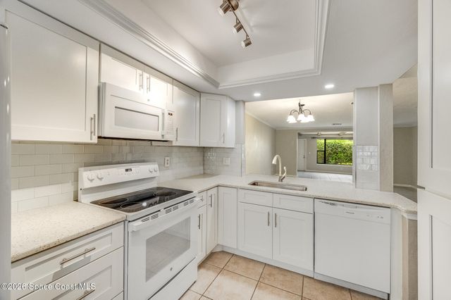 255 Paradise Boulevard 10, Indialantic, FL 32903