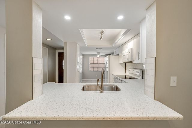 255 Paradise Boulevard 10, Indialantic, FL 32903