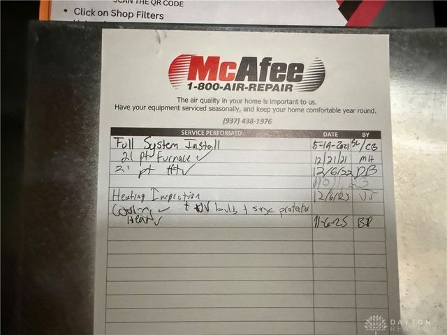 1521 Beaver Creek Lane, Dayton, OH 45429