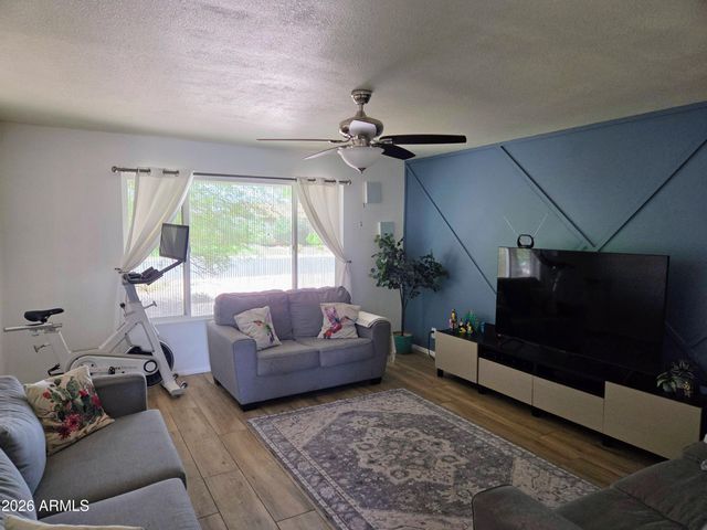 308 E ELLIS Drive, Tempe, AZ 85282