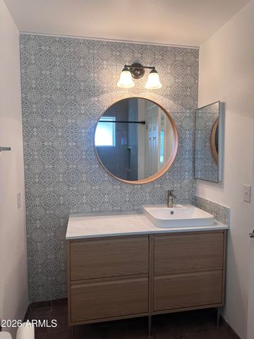 308 E ELLIS Drive, Tempe, AZ 85282