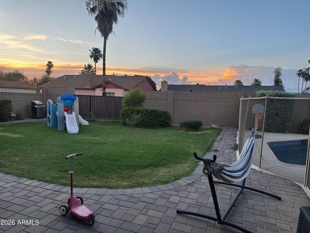 308 E ELLIS Drive, Tempe, AZ 85282
