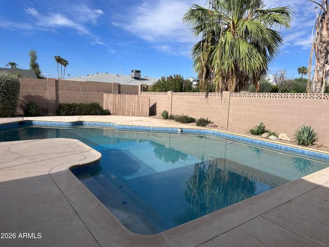 308 E ELLIS Drive, Tempe, AZ 85282