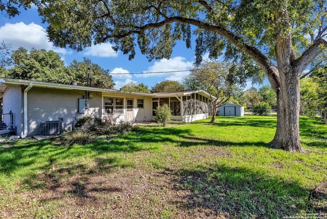 414 Laramie Dr, San Antonio, TX 78209