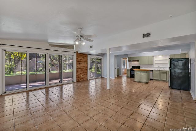 414 Laramie Dr, San Antonio, TX 78209