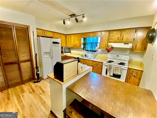 253 Stancil Drive, Toccoa, GA 30577