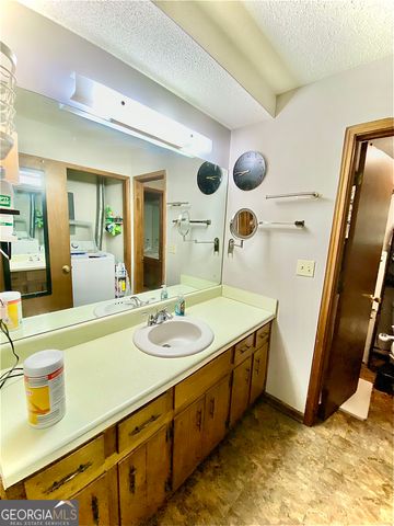 253 Stancil Drive, Toccoa, GA 30577