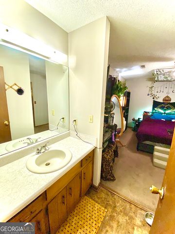 253 Stancil Drive, Toccoa, GA 30577