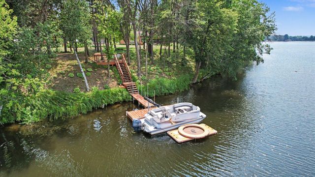 1906 Raleigh Road, New Richmond, WI 54017