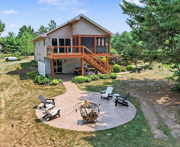 1906 Raleigh Road, New Richmond, WI 54017