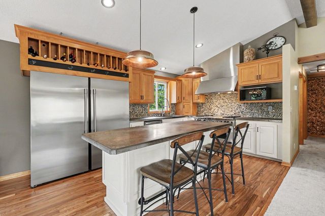 1906 Raleigh Road, New Richmond, WI 54017