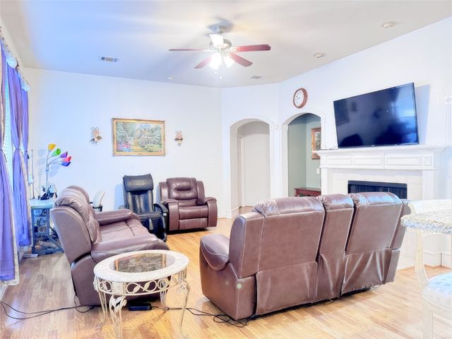 4013 Greenfield Drive, Richardson, TX 75082