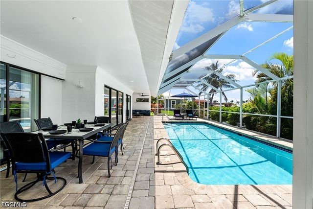 2328 SE 27th ST, Cape Coral, FL 33904
