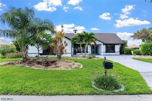 2328 SE 27th ST, Cape Coral, FL 33904