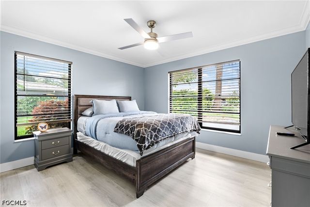 2328 SE 27th ST, Cape Coral, FL 33904