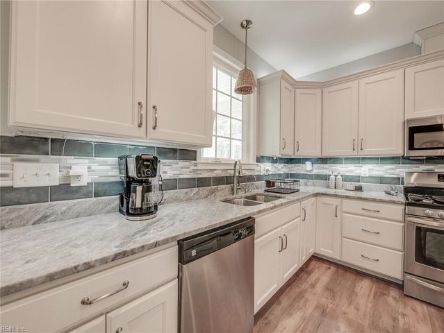 105 White Heron ST, Carrollton, VA 23314