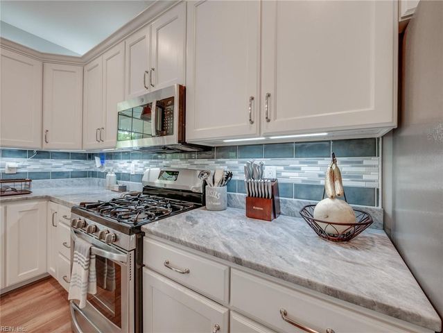 105 White Heron ST, Carrollton, VA 23314