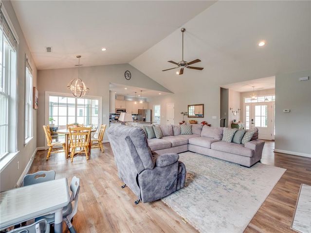 105 White Heron ST, Carrollton, VA 23314