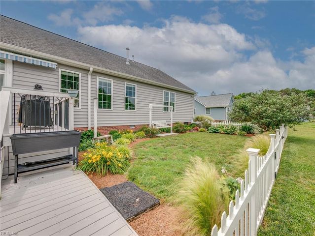 105 White Heron ST, Carrollton, VA 23314