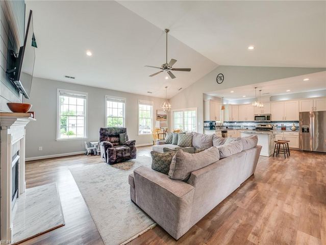 105 White Heron ST, Carrollton, VA 23314