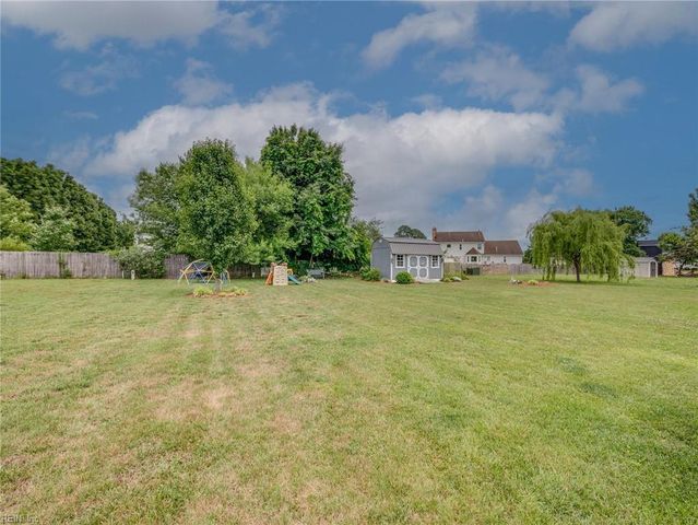 105 White Heron ST, Carrollton, VA 23314