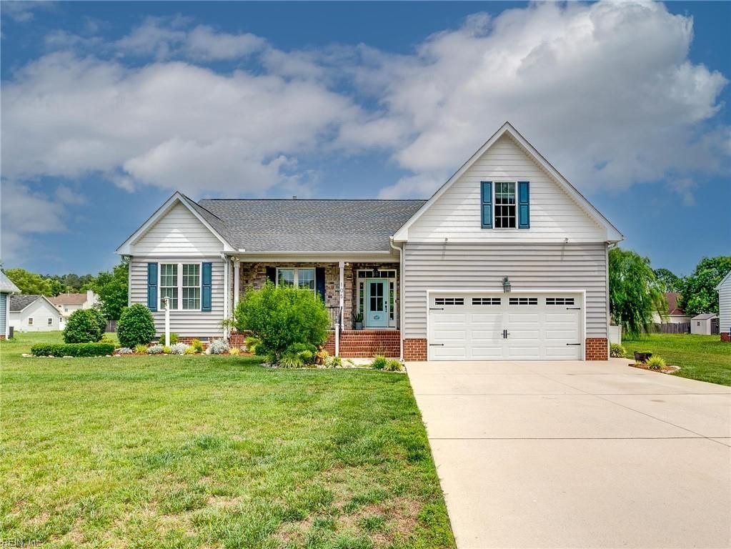 105 White Heron ST, Carrollton, VA 23314