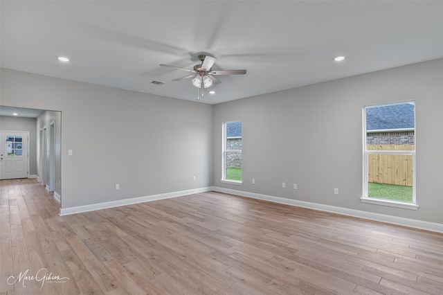 5049 Falcon Bay, Shreveport, LA 71107